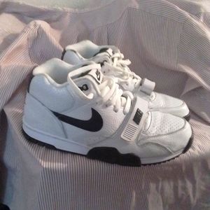 Men's Nike Air Basketball Court Shoes